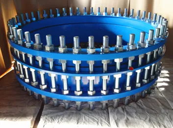 コネクタを分解する